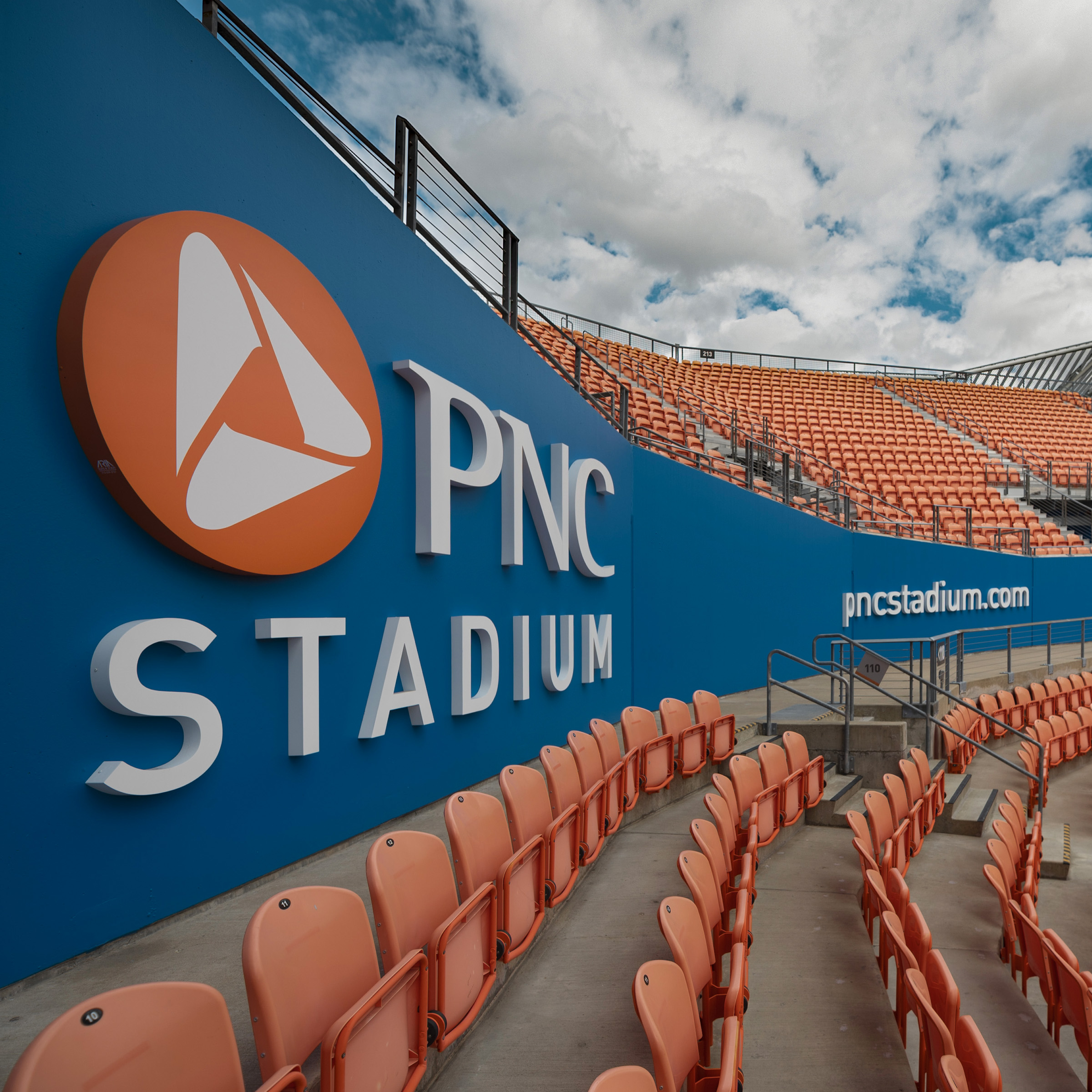 BBVA / PNC Stadium (aluminum body dimensional letters)