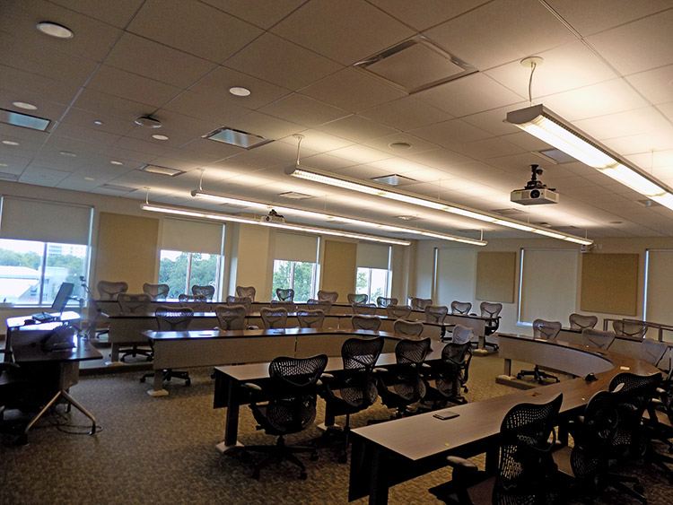 CBB room 412 - HyFlex Classroom