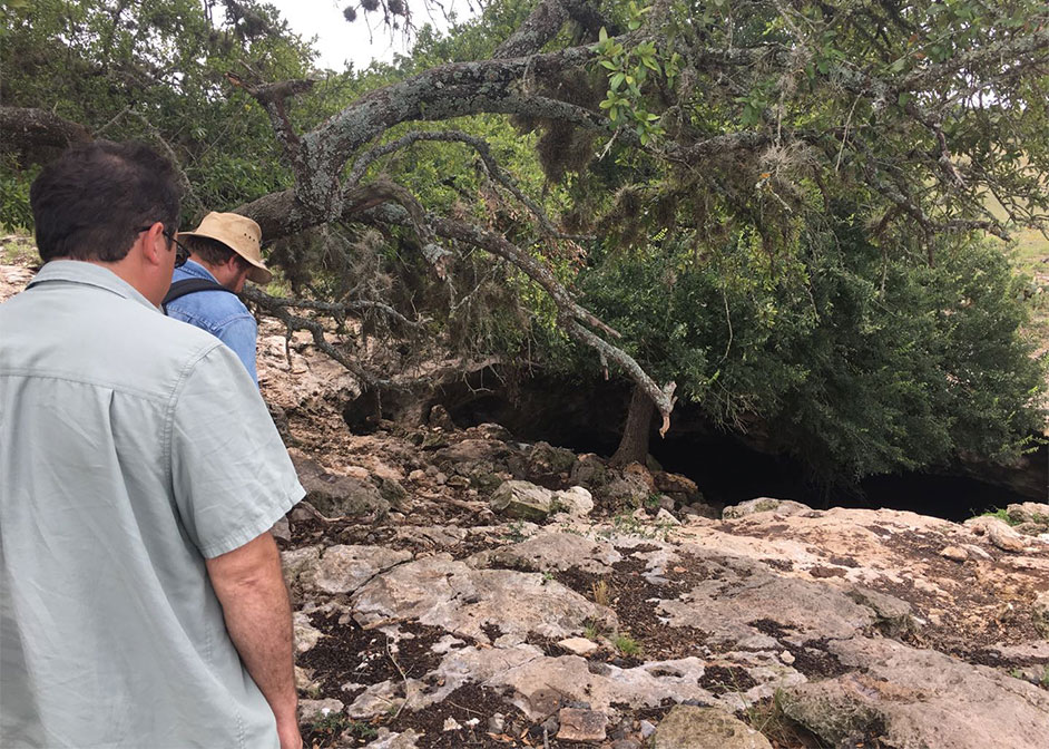 Hall’s Cave
