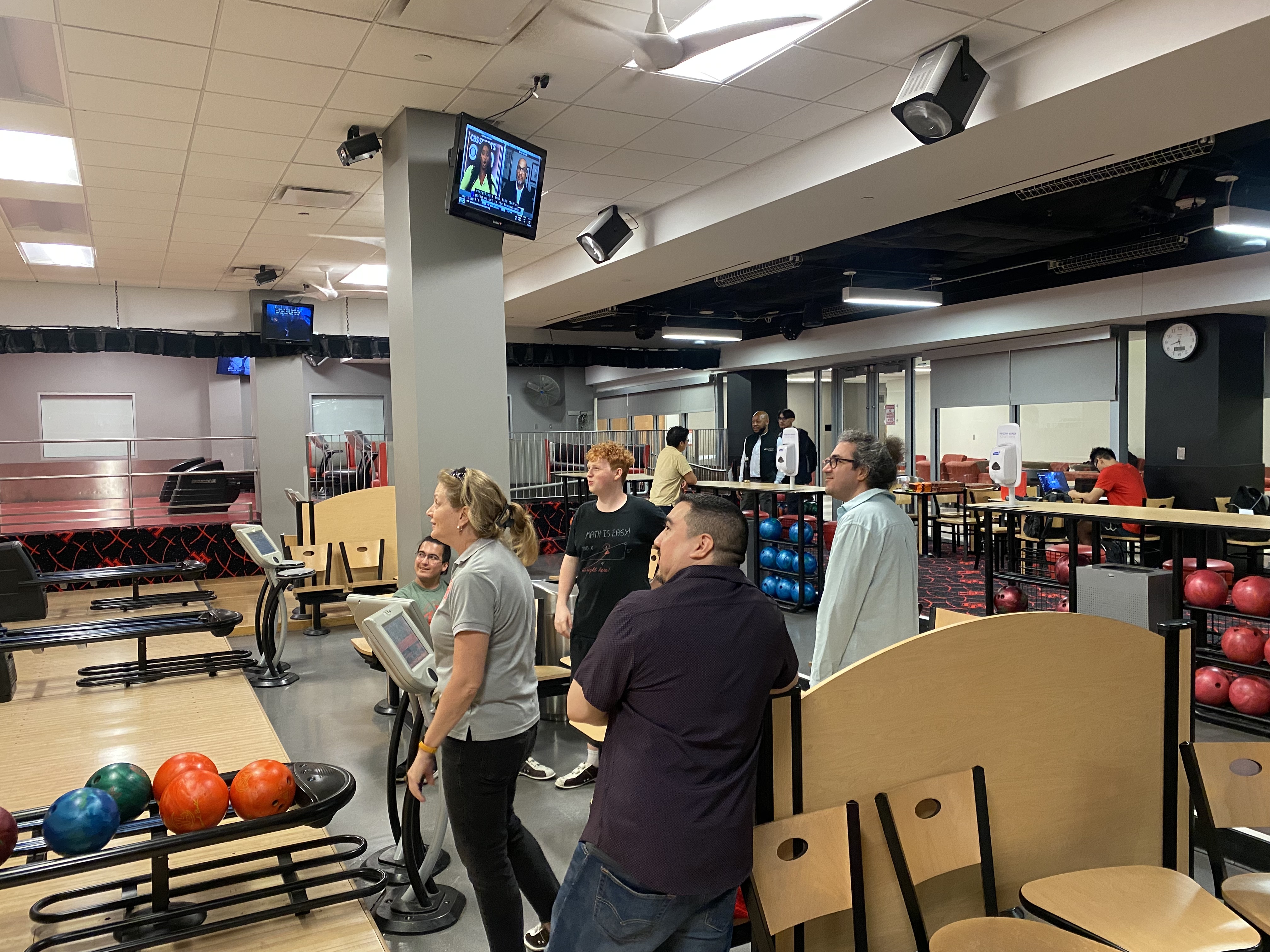 gameroom-jen-moses-mehrdad_bowling.jpg