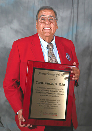 cuellar with alumnus award